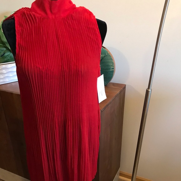 Zara Red Pleated Top with Tie Closure - Picture 10 of 15